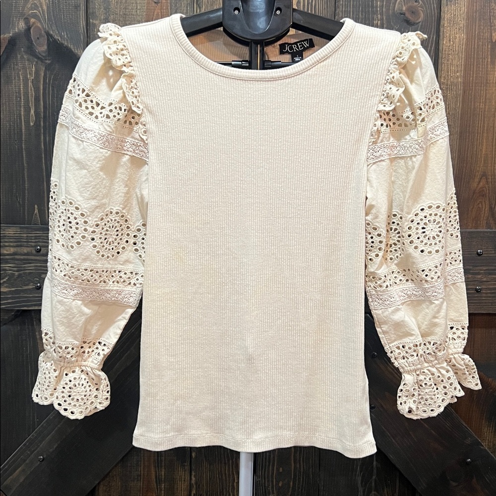 J. Crew Ruffle Eyelet Top S Vintage Ribbed Cream Boho Balloon Festival Neutral